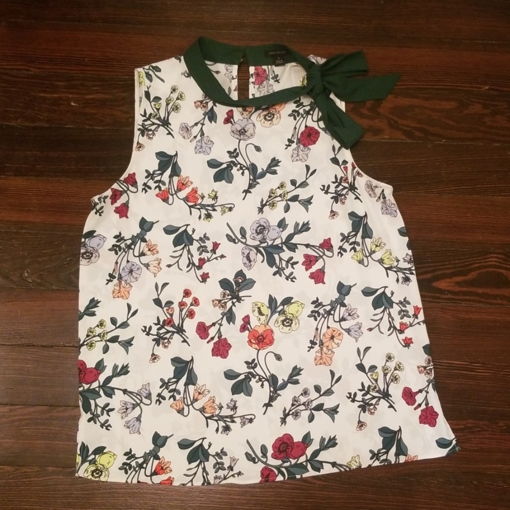 NWOT Ann Taylor Floral Sleeveless Tie-Neck Blouse